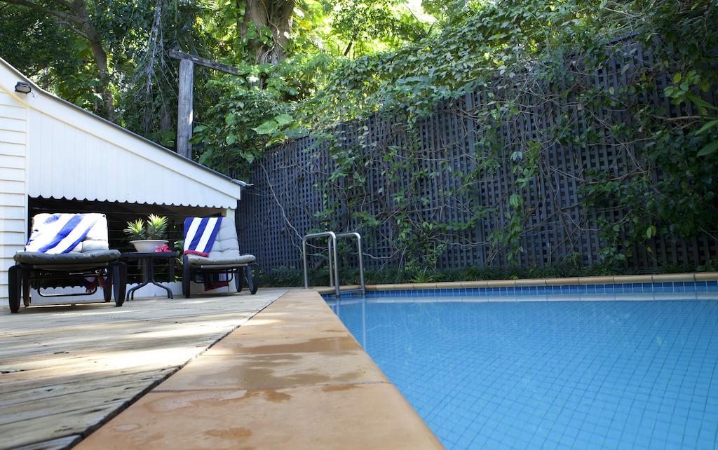 Port Douglas Cottage & Lodge Bilik gambar