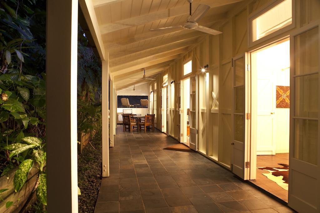 Port Douglas Cottage & Lodge Bilik gambar